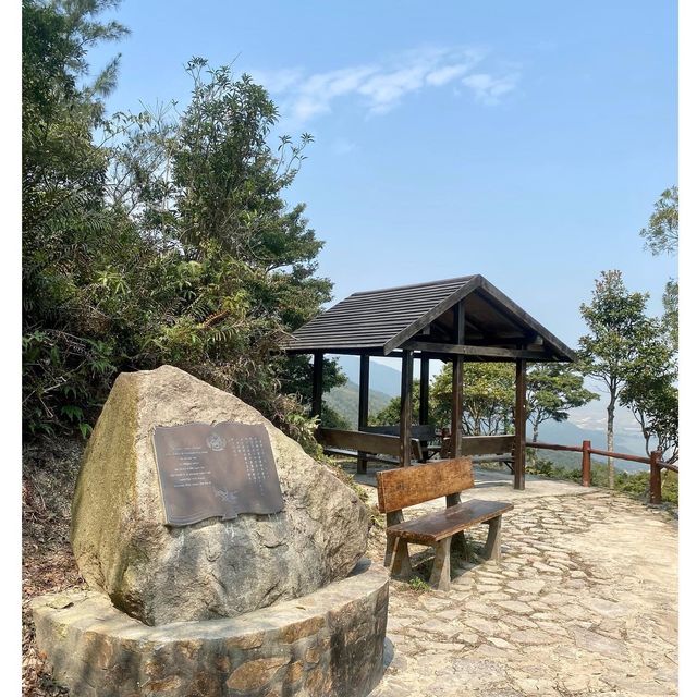 征服香港第二高山峰⛰️-鳳凰山