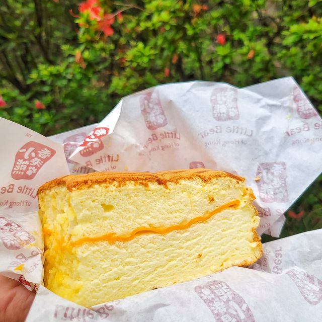 鹹甜交雜肉鬆卷｜香港小熊