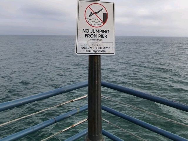 Santa Monica Pier Fishing Platform