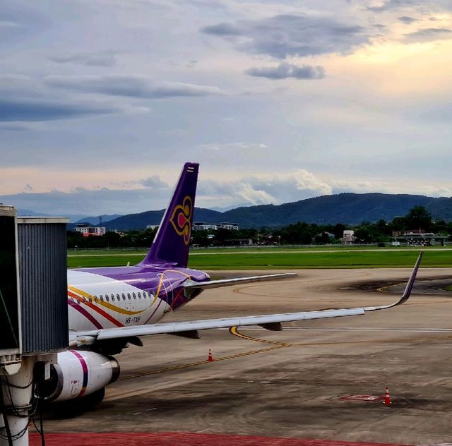 สายการบินไทยสมายล์ รับประทานอาหารบนเครื่องบินได้