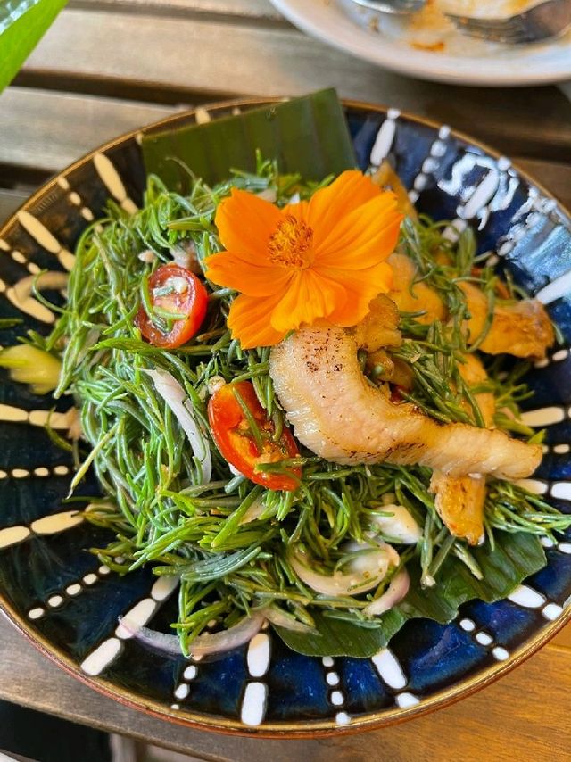Poomjai Garden / Natura Cafe 