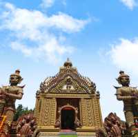 วัดเขากะโหลก ริมทะเลปราณบุรี จ.ประจวบคีรีขันธ์