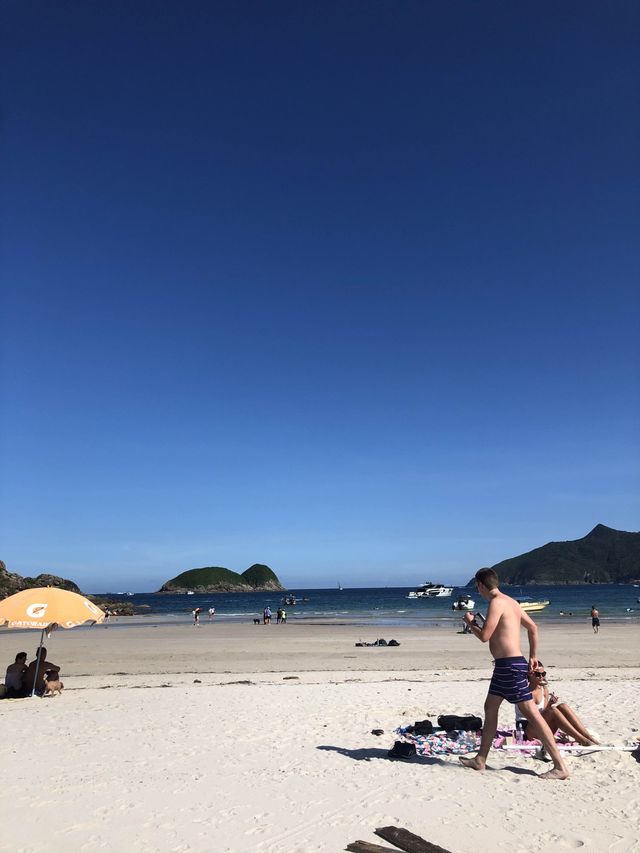 Hidden Beaches in HK 🌊🏖️☀️👙🇭🇰