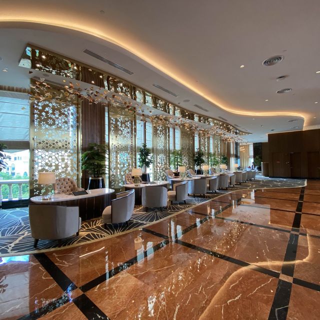 Modern Luxury Experience into Sunway City 