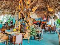  📌“Laguna Cafe”