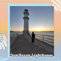 在浪漫燈塔NewHaven Lighthouse欣賞迷人的夕陽