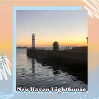 在浪漫燈塔NewHaven Lighthouse欣賞迷人的夕陽