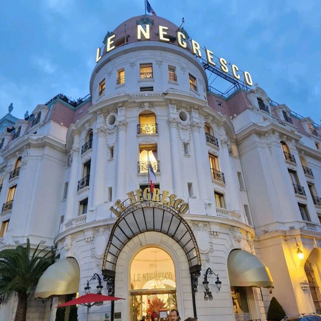 The famous hotel Le Negresco 