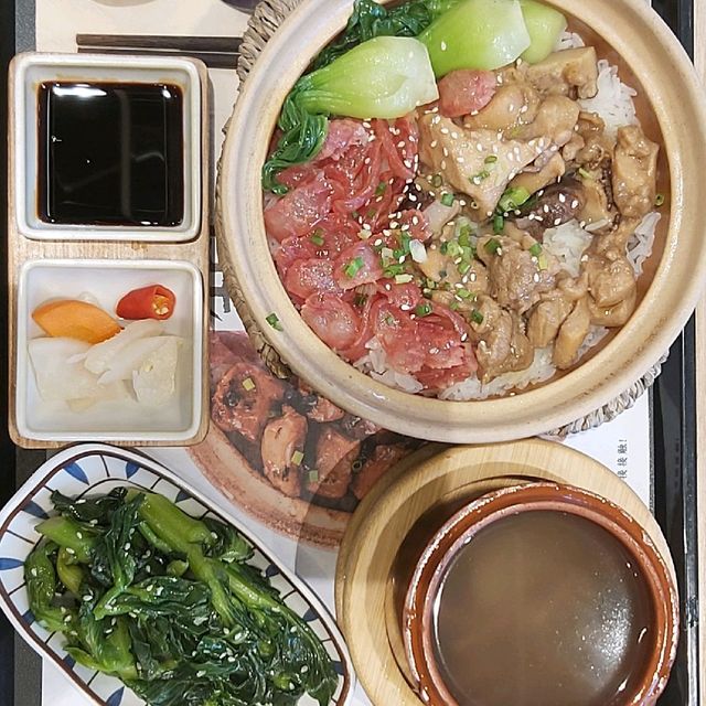 煲仔飯🫕重點是鍋巴🫓