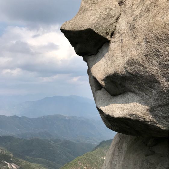 Deva Lion Peak on East Pass Trail