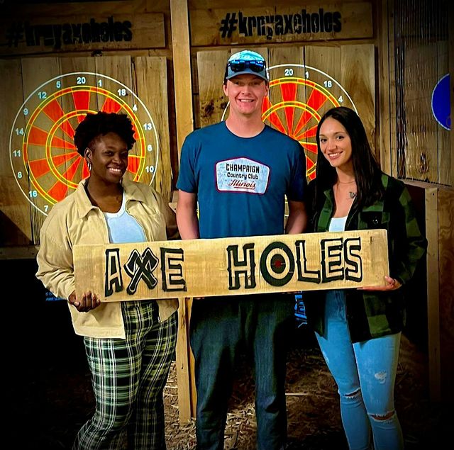 Adult and Kids Axe Throwing Leagues - Axe Holse Kearney | Axe Holes