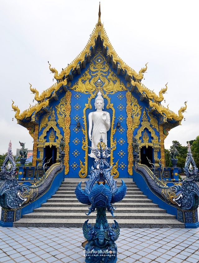 Blue Temple จะถ่ายรูปมุมไหนก็สวยงาม✨