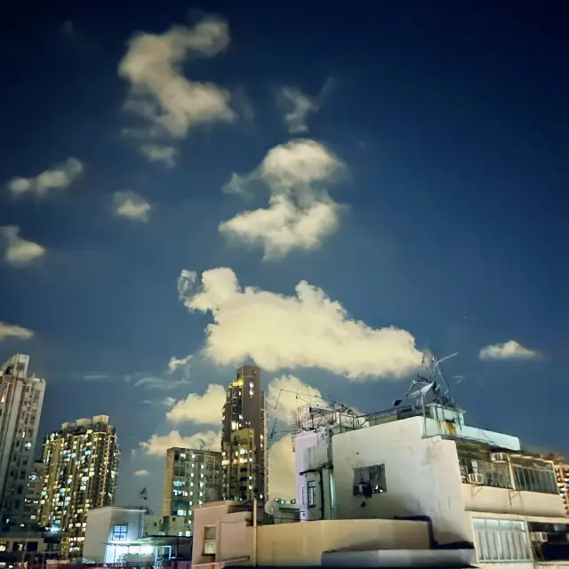 홍콩에서 하이킹하기