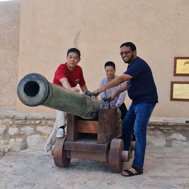 visit with friends in NIZWA FORT 