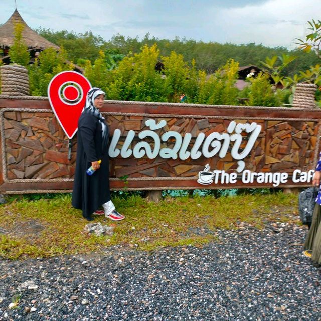 The orange cafe. 🎃แล้วแต่ปุ๊🎃 สตูล