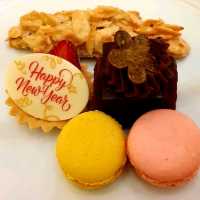 พากิน Afternoon Tea at Centara Grand Central World