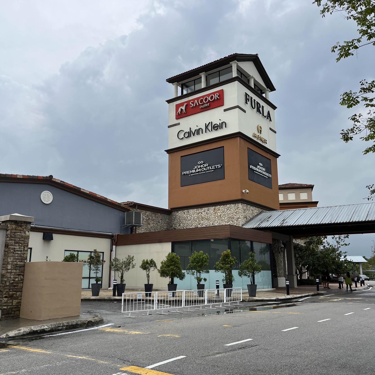 First proper Factory Outlet in Southeast Asia