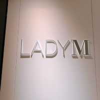 網美下午茶🍰🎂 LADY M Regent Taipei Store Lady M 台北晶華酒店