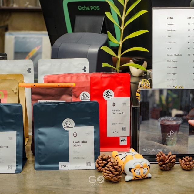 Vanvela Cafe’ & Space พัทยา