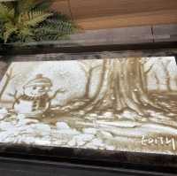 《全港首個沙畫藝術展覽「揉沙說愛」》