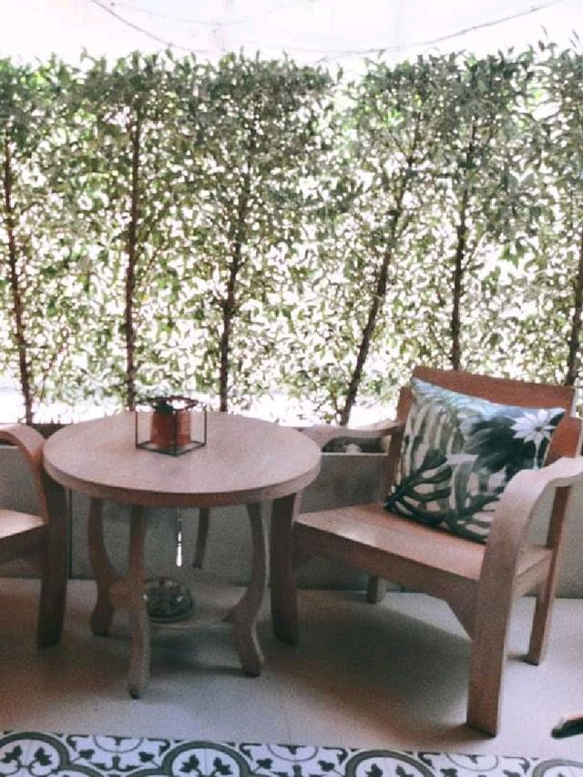 The Knight House Bangkok ☕🌼 ร้านสวย แพร่งภูธร