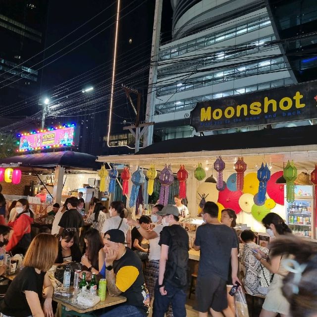 กินไปเรื่อย @JODD FAIRS