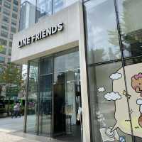 แวะทักทาย Line Friends Characters ที่ฮงแด 
