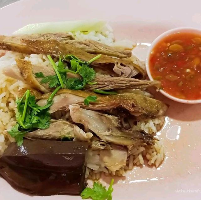 เป็ดพะโล้นายหนับ