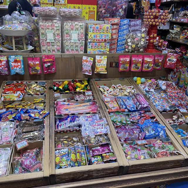 【横浜】ハイカラ横丁でレトロな世界を堪能🍭