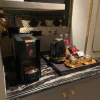 โรงแรมสีทอง...Dolce by Wyndham Hanoi Golden Lake