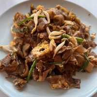 Simple char kuay teow, but tasty n packed 