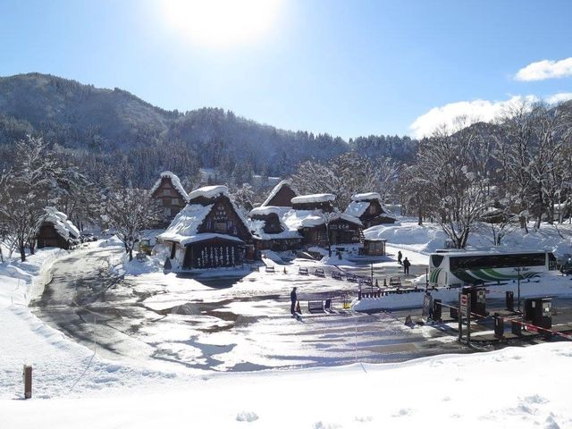 人生必去之一白川鄉。合掌屋