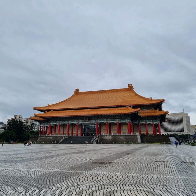 The Liberty Square Arch & Memorial Hall