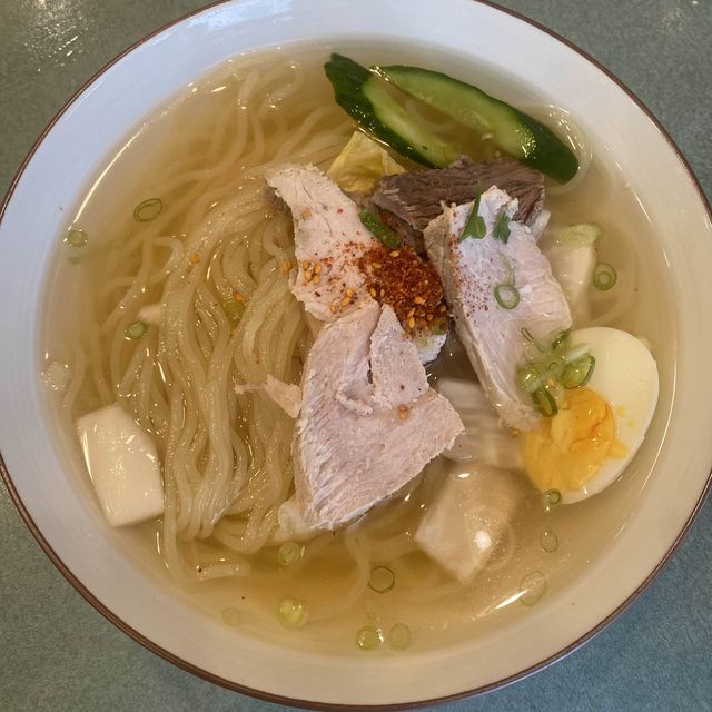 【兵庫・長田】つるっと喉越し良い老舗の平壌冷麺