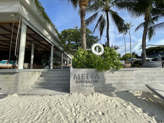 มองหาทะเลที่สงบบนเกาะสมุยที่ Meliá Koh Samui