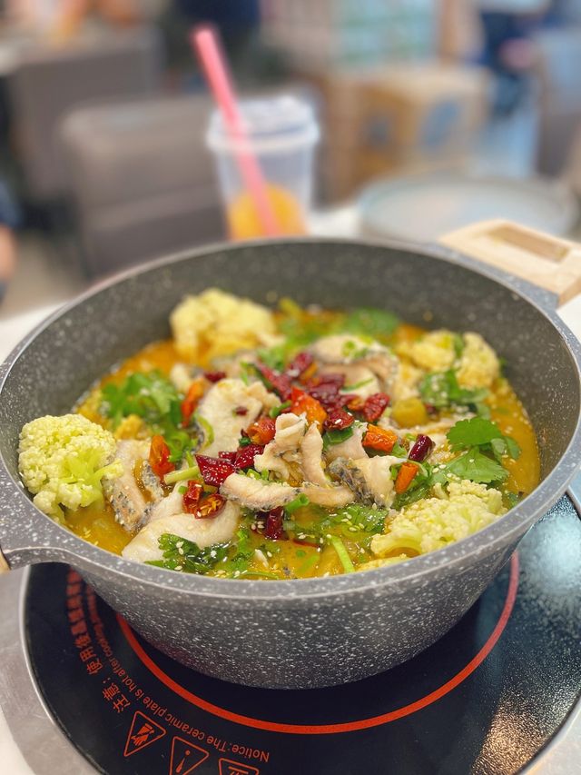 [元朗．火鍋]  | 街坊價錢抵食酸菜魚@撈得喜火鍋冰室