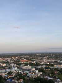 วัดสังกัสรัตนคีรี วัดสวยบนยอดเขาสะแกกรัง