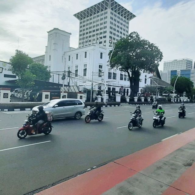 • Jakarta •