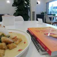 Planet Lapar's - the best chicken butter! 
