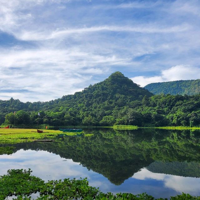 Lake Mapanuepe 