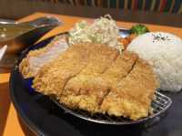 ［新竹市/東區］ 魔法咖哩🍛｜新竹大魯閣 濃郁咖哩飯 咖哩醬跟白飯都能免費續加🤤 