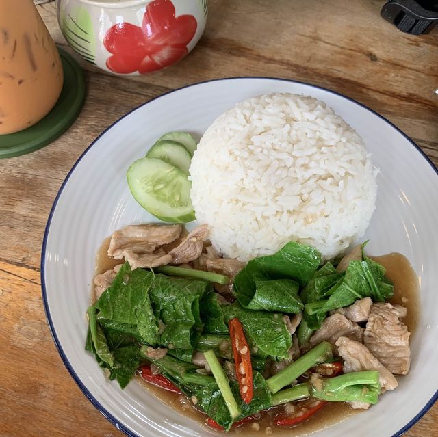 ร้านนั่งชิลกึ่งคาเฟ่ ณ มมส 💨