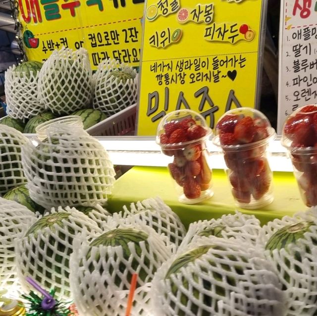 연말느낌 물씬 느껴지는 깡통야시장
