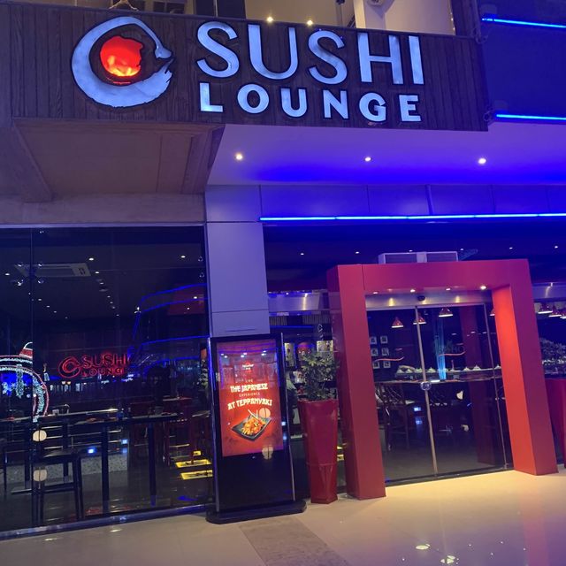 Yummy sushi lounge 