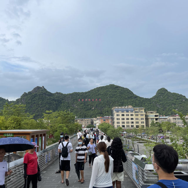 BASK IN CALM AND SERENITY AT PINGGUO