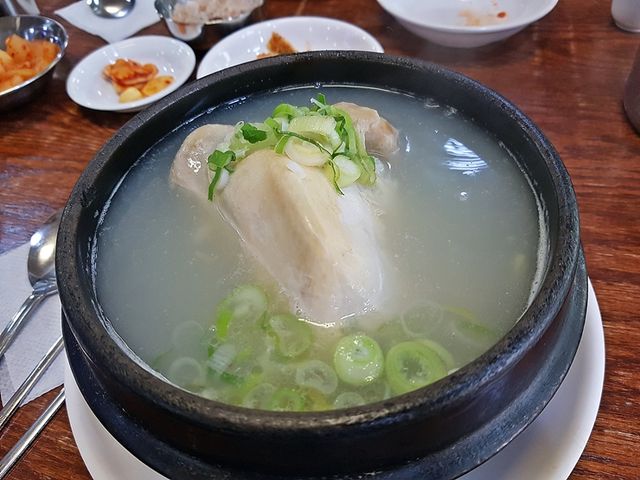 명동 3대 삼계탕 맛집. 백제 삼계탕