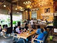 ณ อุบลของฝาก & คาเฟ่พิบูลมังสาหาร