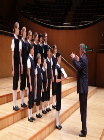 《放牛班的春天》原唱傳承者-法國聖馬可童聲合唱團電影全套曲目音樂會｜音樂會 | 青島大劇院音樂廳