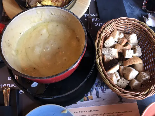  [스위스 여행🇨🇭] 본고장에서 먹는 퐁듀🫕🫕