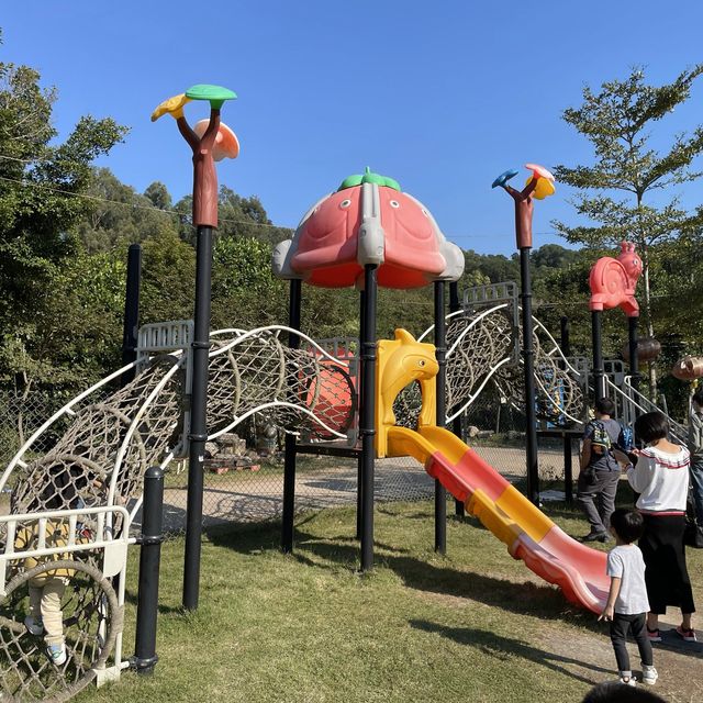 【 餵小動物的有機生態園 】
